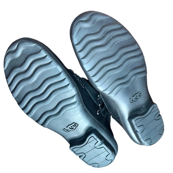 New ▶️ UGG ◀️ Women's Hapsburg Hiker Fashion Boot. Size 7 - Picture 14 of 16